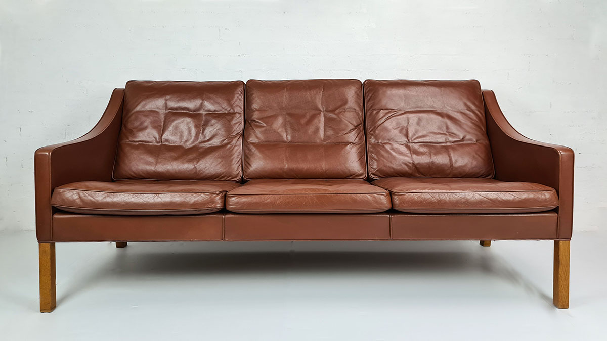 Borge Mogensen sofa Borge Mogensen leather sofa model 2209