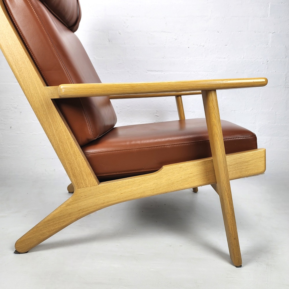 Hans Wegner GE290 chair Hans Wegner GE290 chair