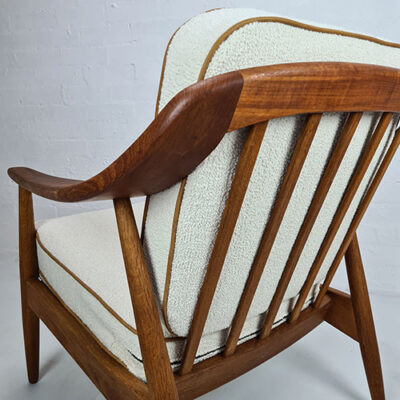 Illum-Wikkelsø-Lounge-Chair-close 500x500 Danish mid-century Modern lounge Chair