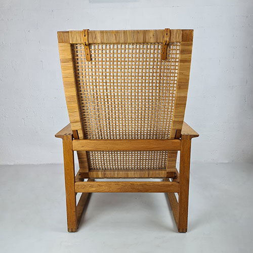 borge-Mogensen-chair-2254-back2-500x500 Danish Modern Lounge Chair