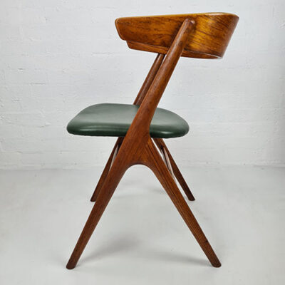 Helge-sibast-chair-2 Helge Sibast Chair No 9 with frame in solid teak