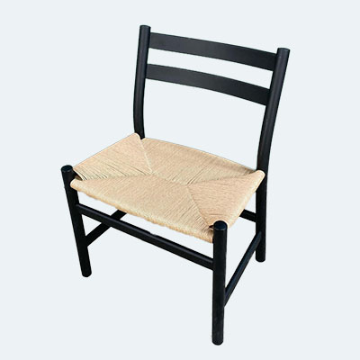 Hans J. Wegner CH47 chair