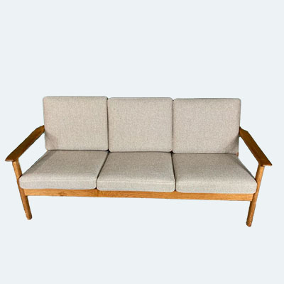 Hans J. Wegner GE-236/3 in solid teak