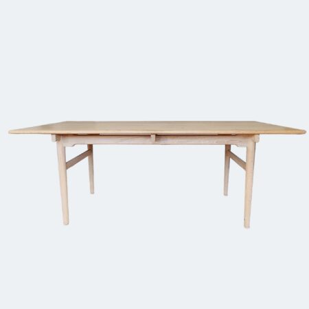 Hans Wegner dining table model CH327 in solid oak