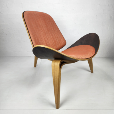 Hans J. Wegner Shell Chair Hans J. Wegner Shell Chair