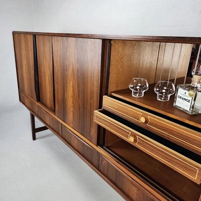 Danish modern sideboard Danish modern sideboard