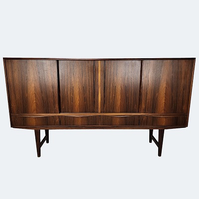 Sideboard in rosewood Sideboard in rosewood
